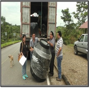 El Gad Parroquial realizò la entrega de materiales de ferreteria a los beneficiarios del Proyecto de Compansacion social de la Comunidad Marian 10, actividad ejecutada en el mes de enero del 2015.